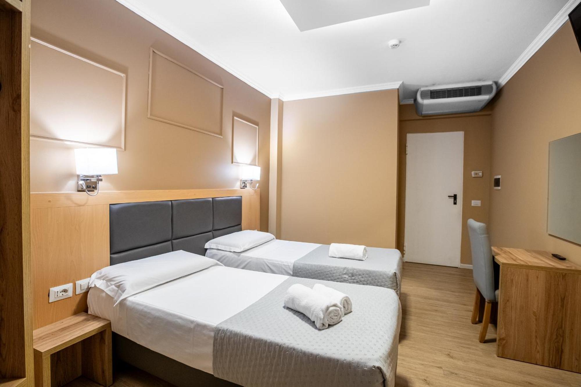 Eurhotel Florence Extérieur photo