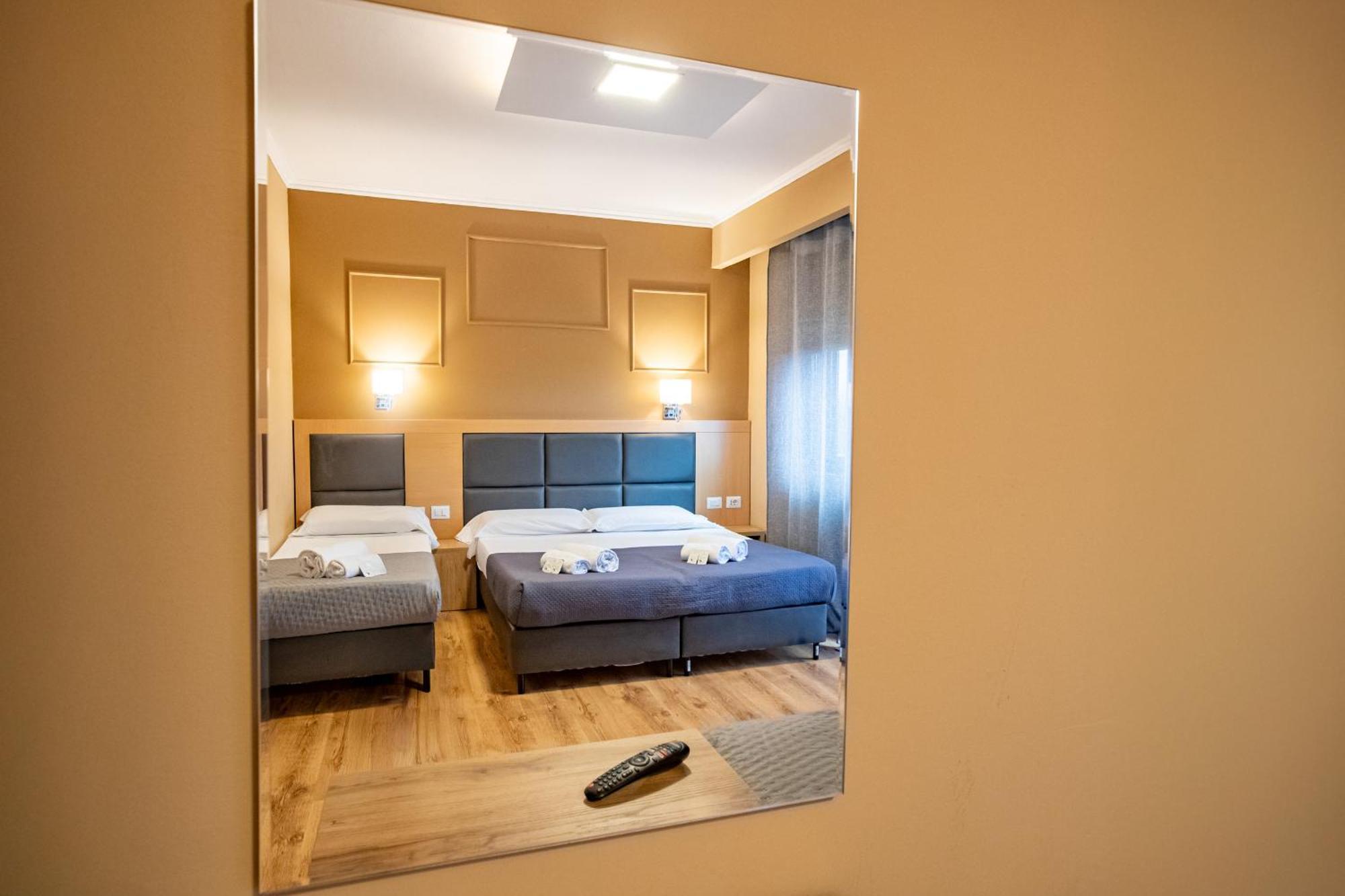 Eurhotel Florence Extérieur photo