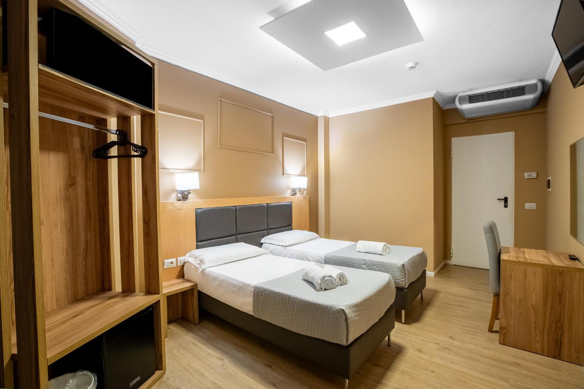 Eurhotel Florence Extérieur photo